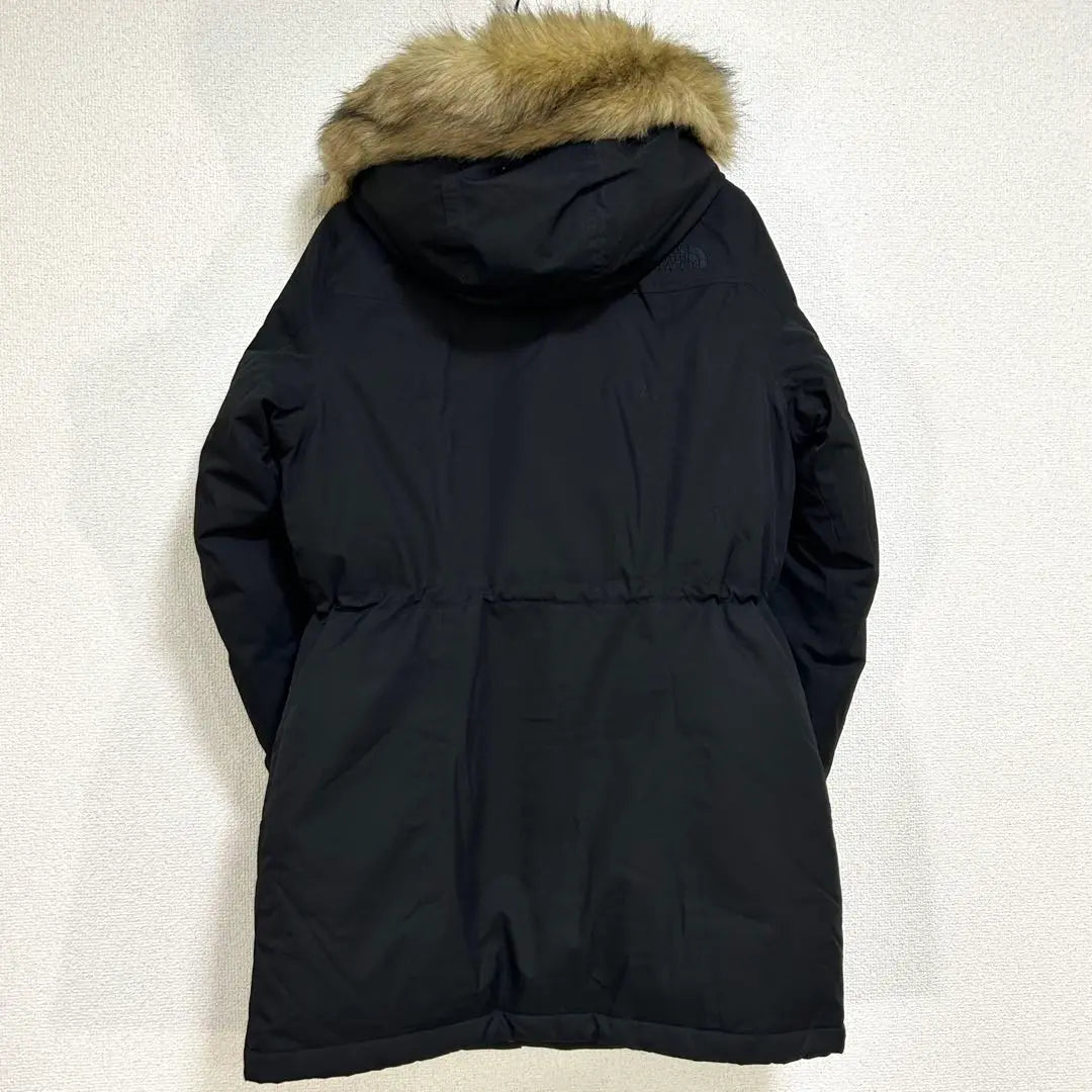 Superb condition, the highest quality North Face McMurdo down coat for women M breathable waterproof