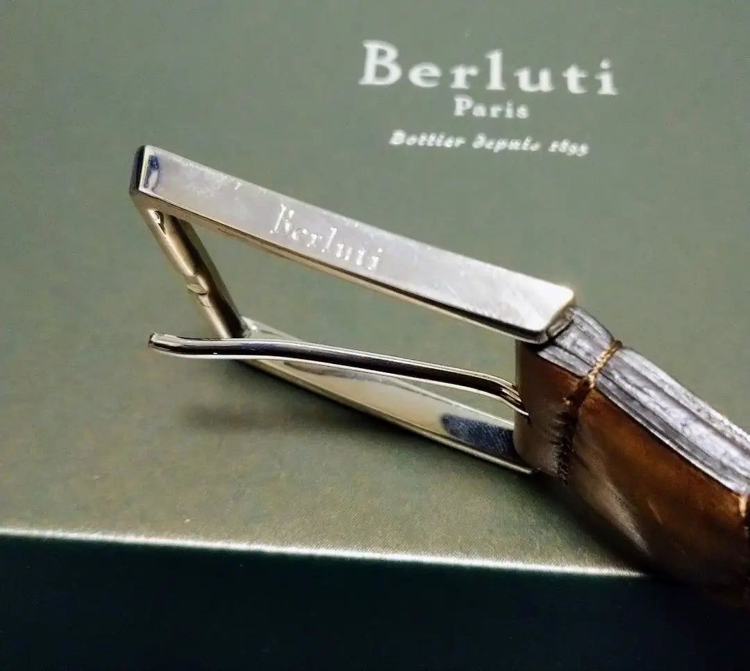 Berluti Leather Belt Tea 85/34 like a new article