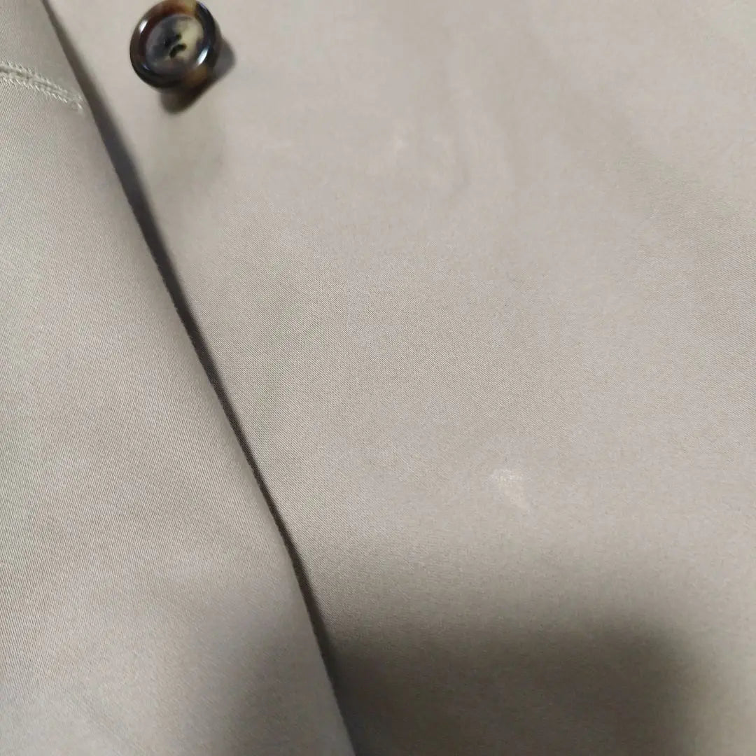 Gabardina larga Rosso de Urban Research con cinturón beige M Fabricada en Japón