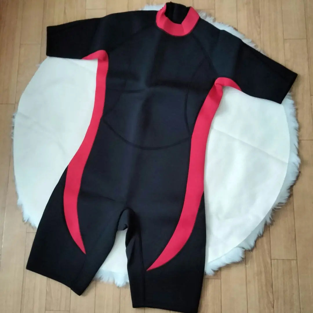 ✨ Only one left✨Wetsuit for men and women Neoprene Full body diving