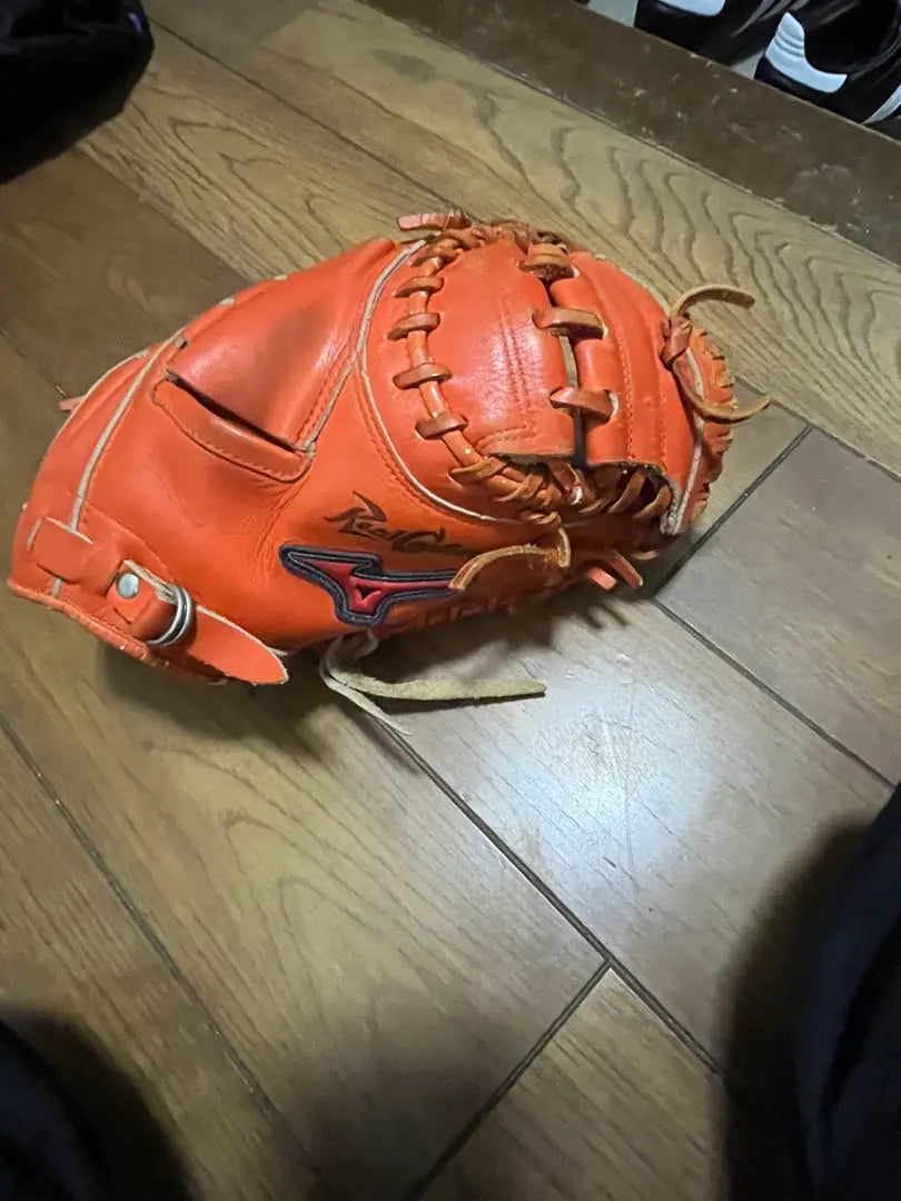 Mizuno Softball Gloves Orange