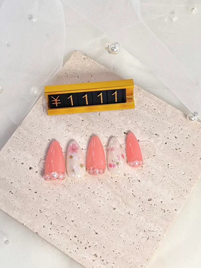 10 custom nail tips Recommended for spring nails, graduation ceremonies and entrance ceremonies! !