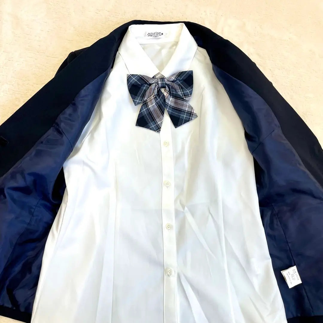 Beautiful goods ✨165 Kids formal ✨ Navy blue blazer gold button 4 -piece set graduation ceremony | 美品✨165 キッズフォーマル✨紺ブレザー　金ボタン　4点セット　卒業式