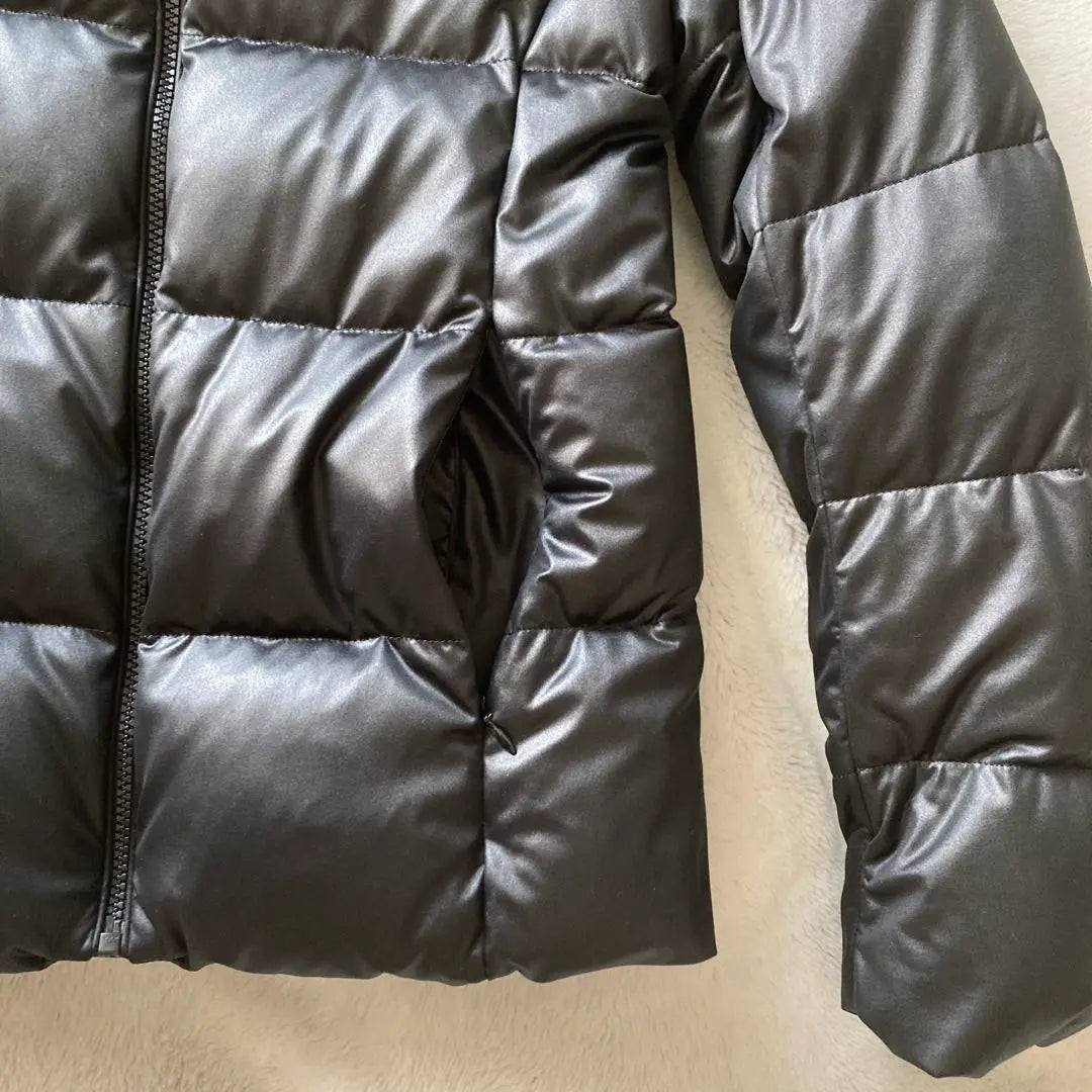 UNIQLO Black Down Jacket M