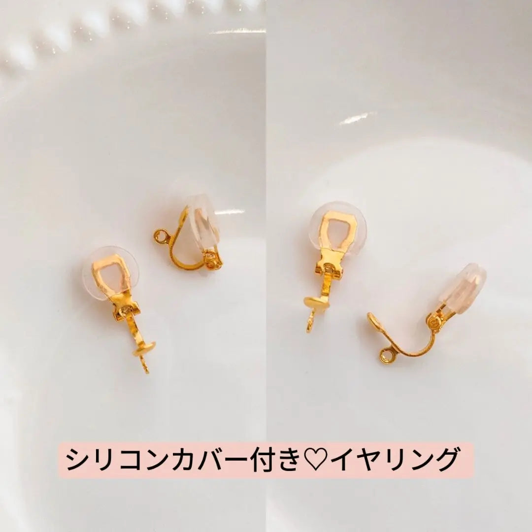 White chocolate ♡ heart hoop pierced earring handmade