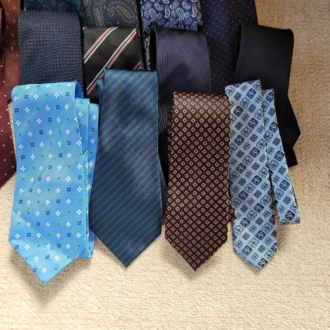 Super bargain slim tie set for new working people