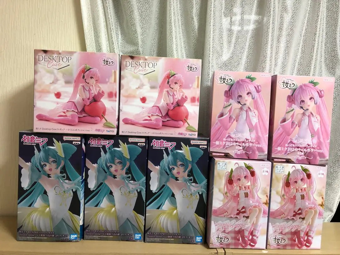 Brand new, unopened Hatsune Miku figure, bulk sale