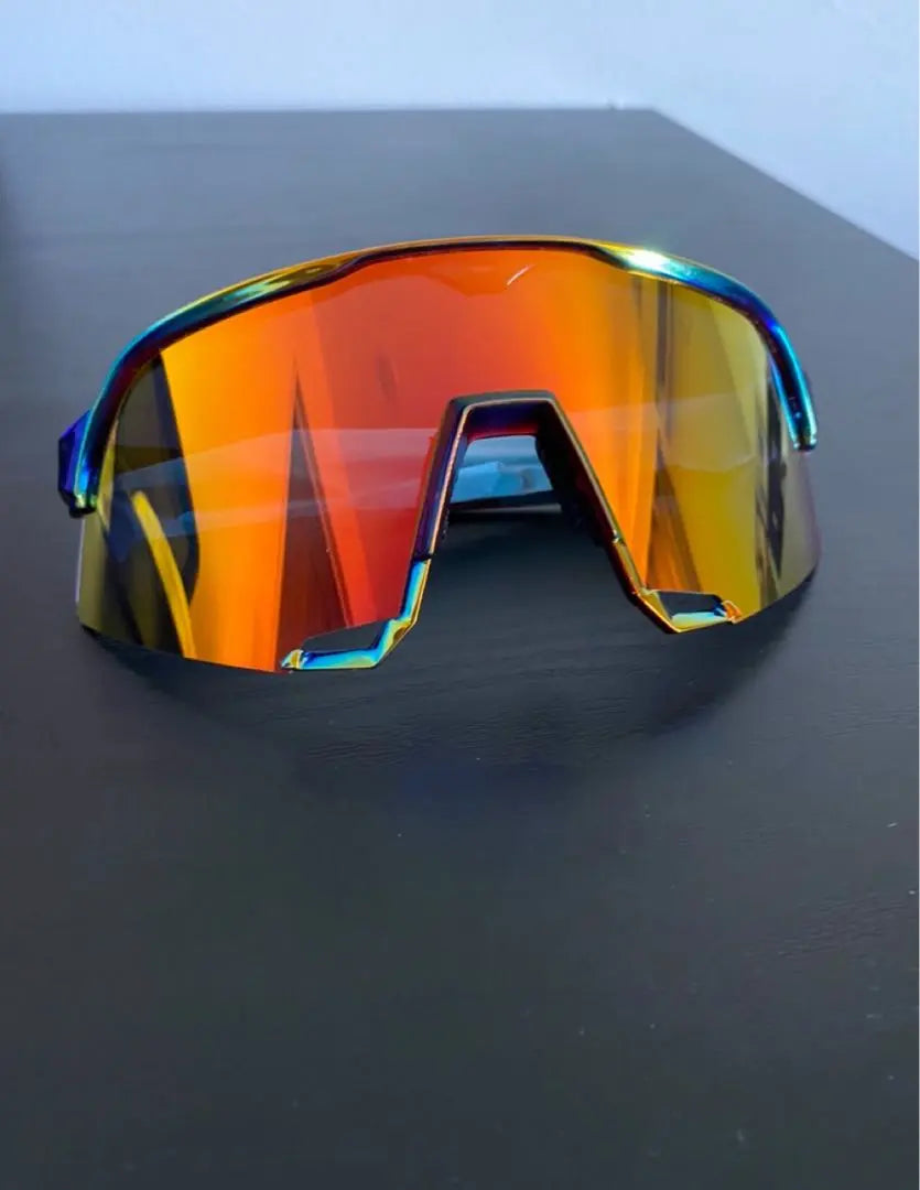 ¡Las gafas de sol de béisbol están rebajadas actualmente! ¡La semana que viene las devolveremos al precio original de 7500 yenes!