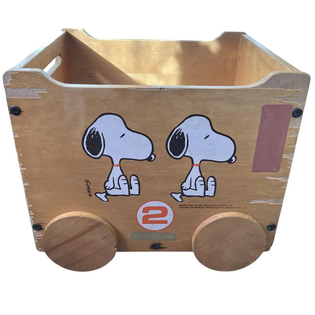 Snoopy toy box with casters, wooden Showa retro, SNOOPY