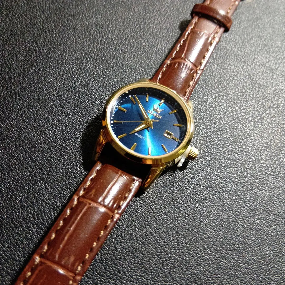 New watches for women, quartz watches, leather belts