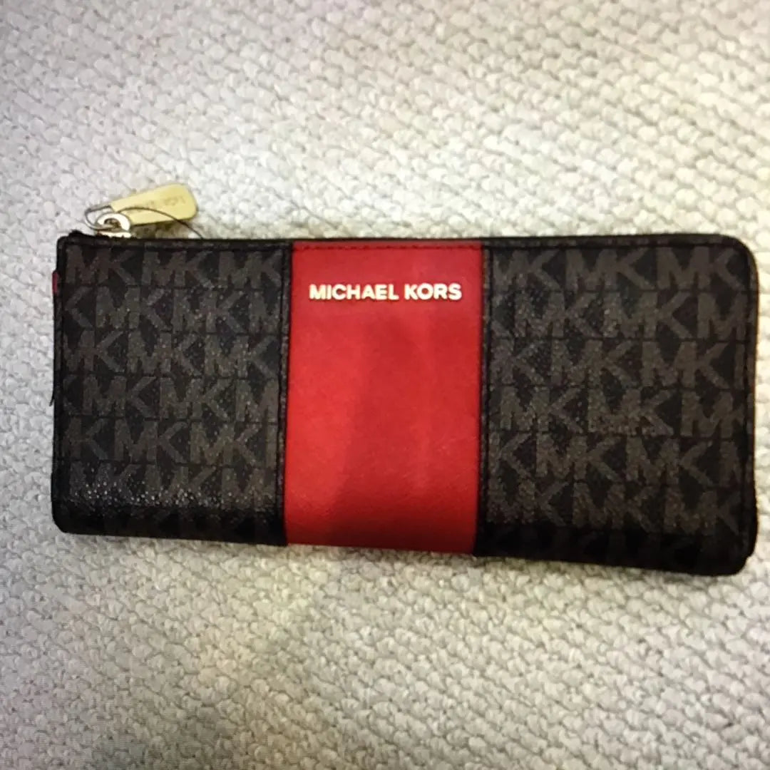 ✨Oferta hasta las 10 a.m. hoy✨MICHAEL KORS Cartera larga Negro/Rojo | ✨本日10時までセール✨MICHAEL KORS 長財布 ブラック/レッド