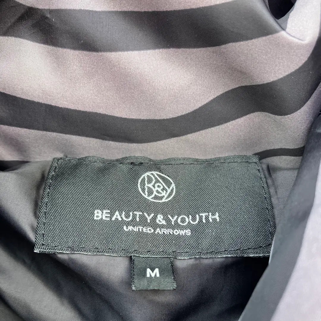 Beauty &amp; Youth Chaqueta de plumas con estampado de cebra M | ビューティー&amp;ユース ゼブラ柄 ダウンジャケット M