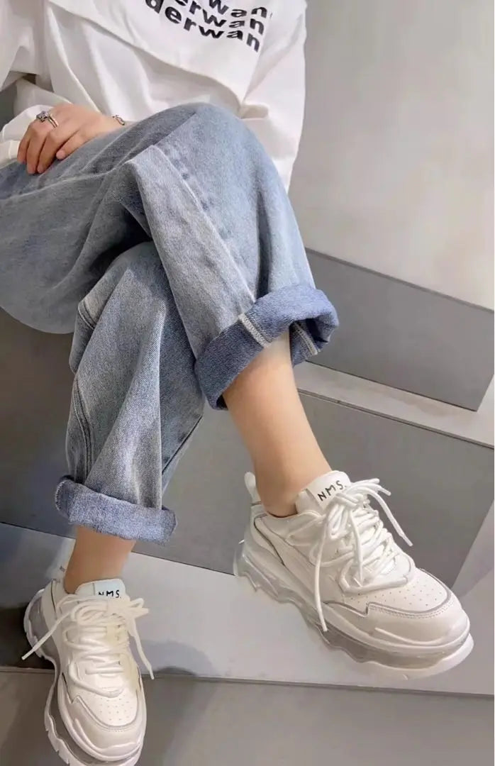 Stylish platform sneakers, clear sole, suitable for going out/outdoors