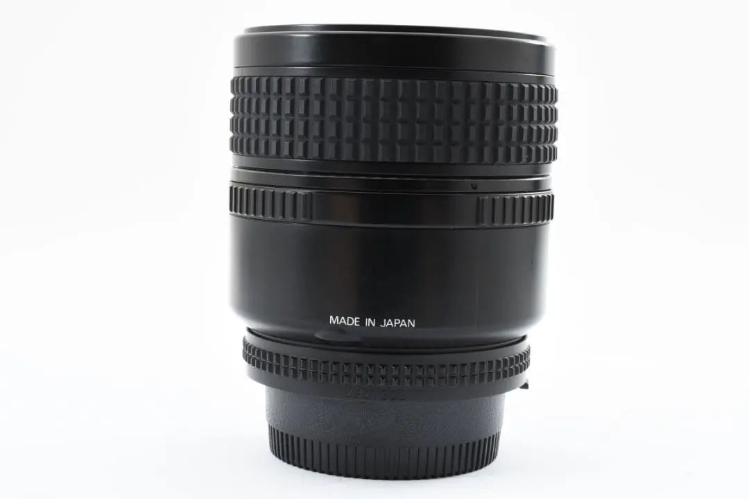 New product grade NIKON AF MICRO NIKKOR 60mm f2.8 M018