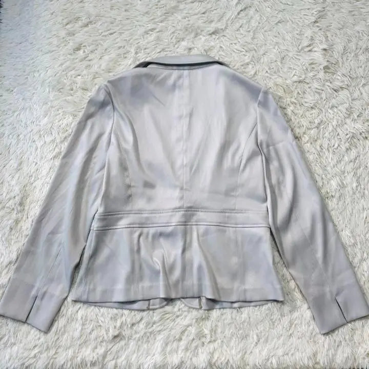 Good condition artide tailored jacket stretchless unlined gray