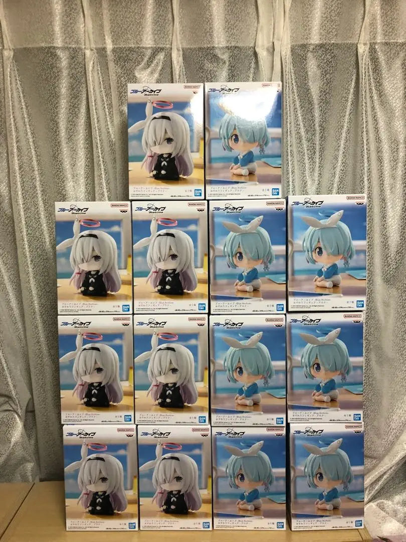 Brand new, unopened, Blue Archive -Sitting Figure -Arona -Plana -Total 14 figures