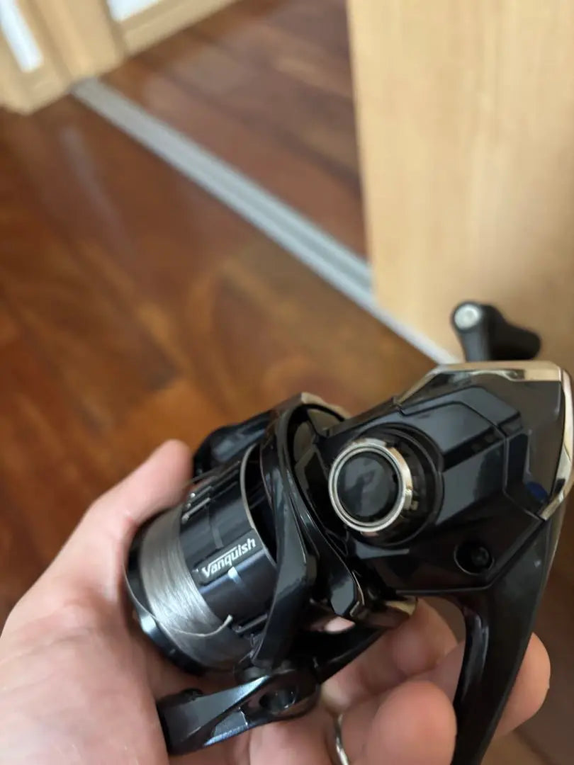 SHIMANO Vanquish C2500SHG Reel