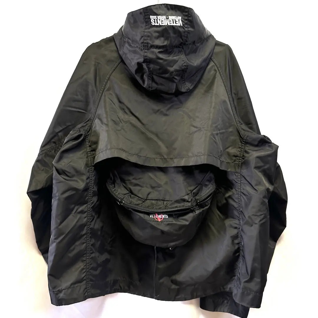 [Raro] Chaqueta de nailon VETEMENTS FW20 Riñonera | 【希少】VETEMENTS ナイロンジャケット FW20 ウエストバッグ