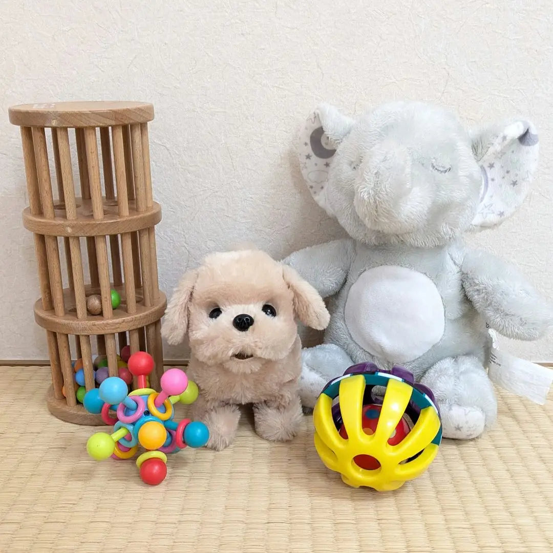 0 years old, 1 year old, educational toy, rattle tower, candy rattle, ball, stuffed toy