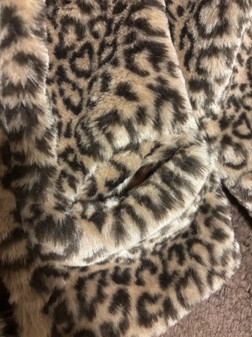 ♡Chaqueta de piel con estampado de leopardo♡