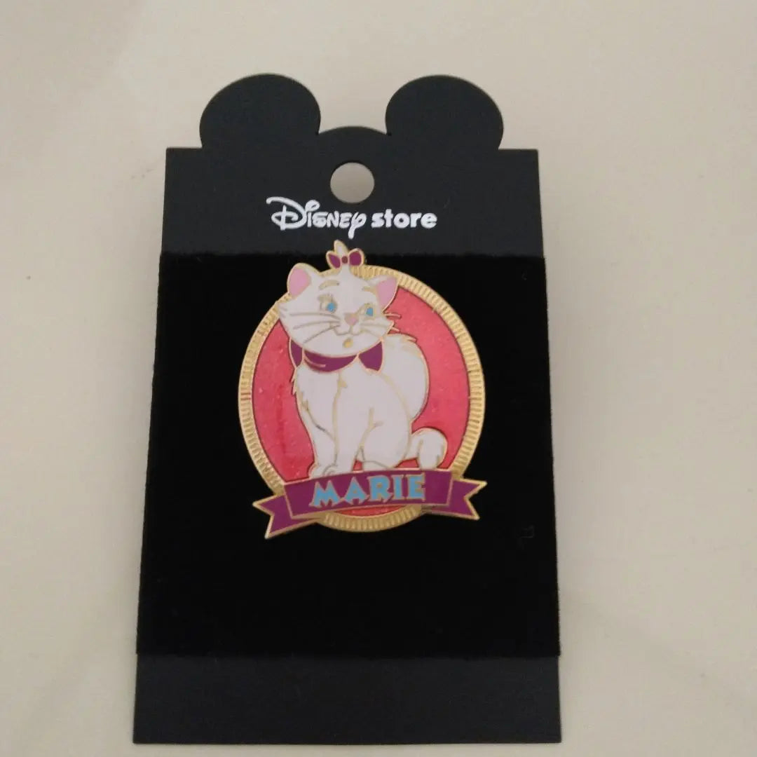 Disney Marie Pin Badge