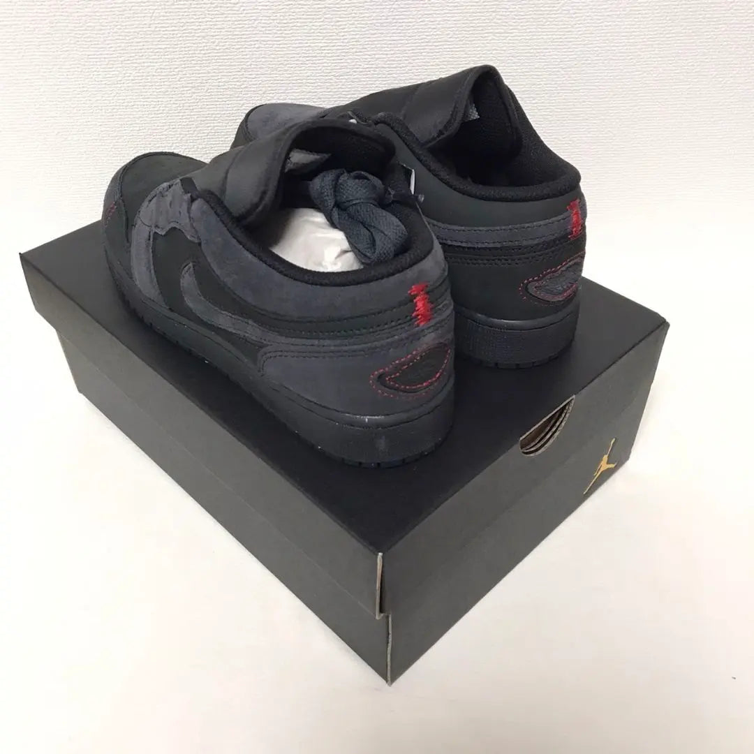 《24》 Nike Air Jordan 1 Low SE Craft GS Negro Gris