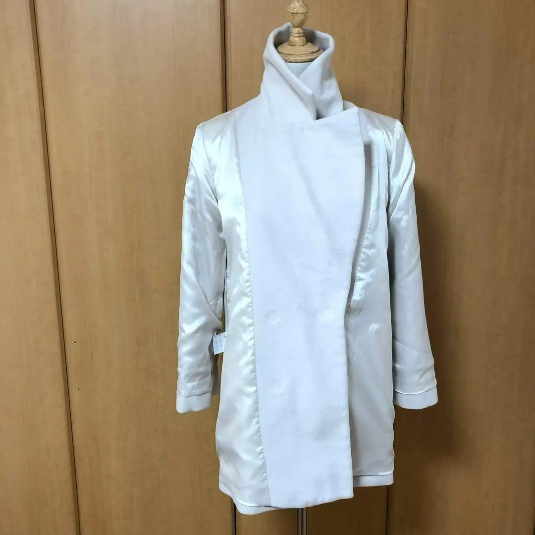 [Lautreamont] Angola, wool blend peacoat, size 38 off-white