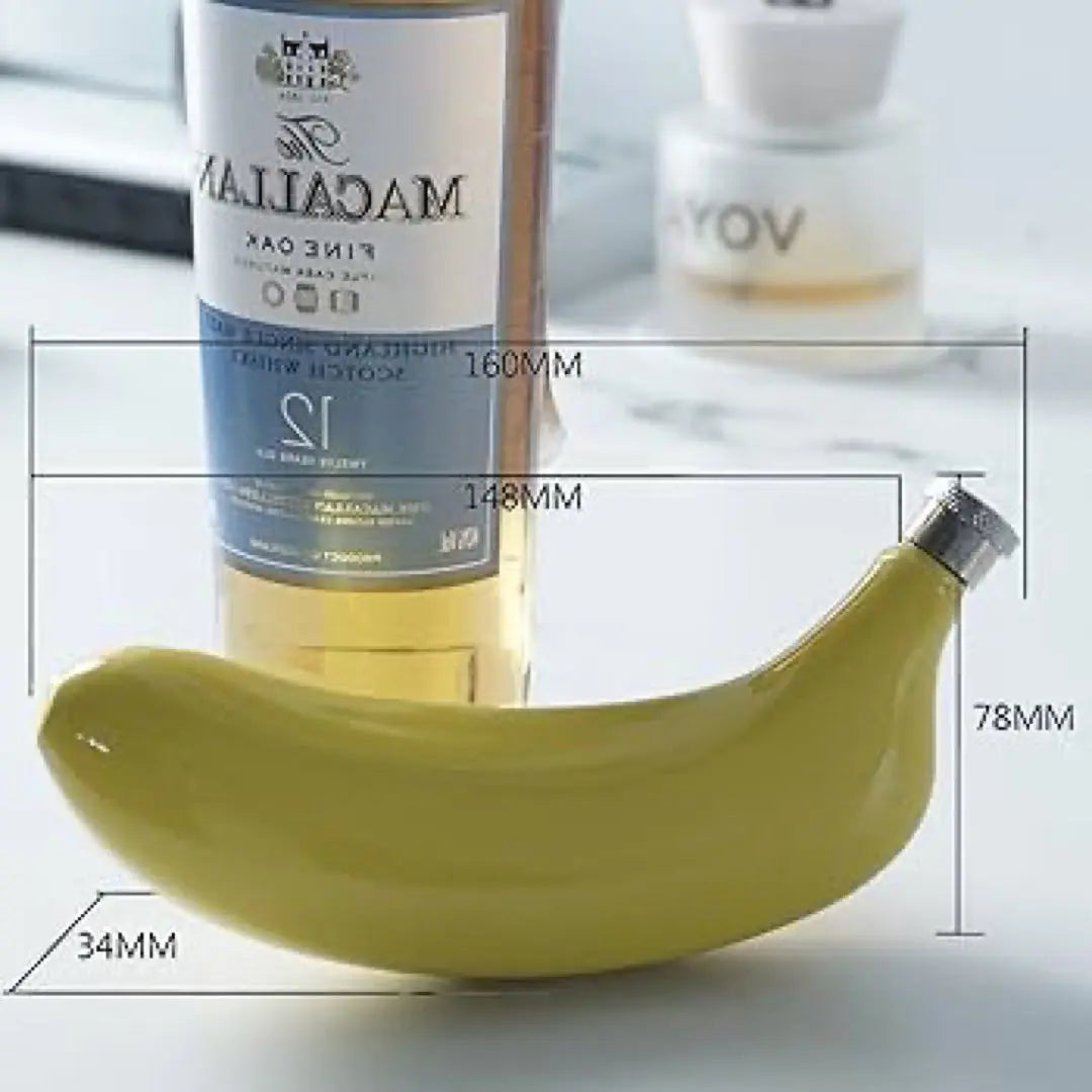 [Banana type and cute ⭐] Wisse key bottle, sake bottle portable pocket bottle