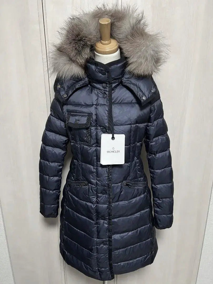 Nueva etiqueta sin usar ☆ Chaqueta de plumas MONCLER HERMIFUR TG4 | 新品未使用タグ付き☆MONCLER HERMIFUR ダウンジャケット TG4