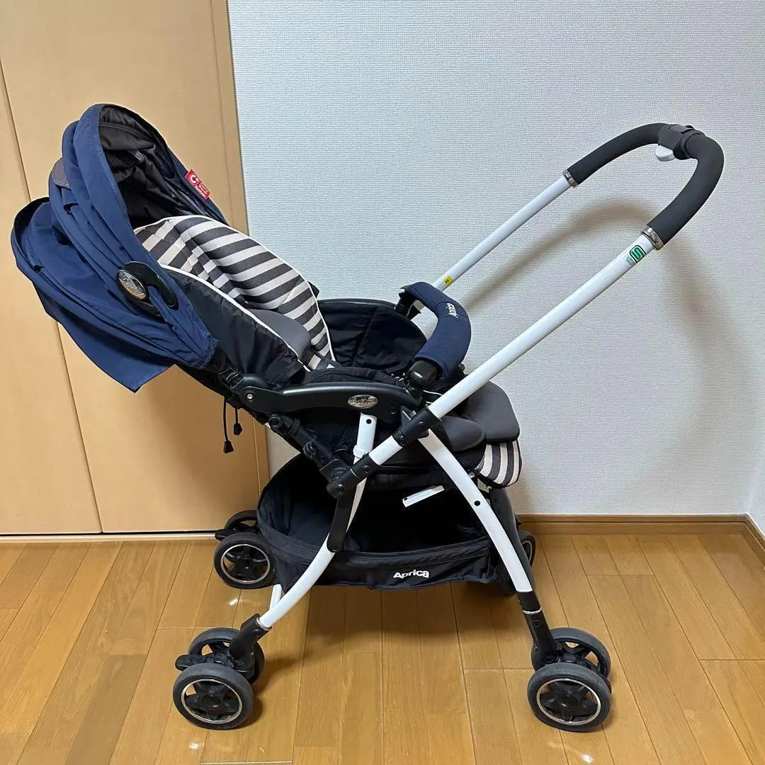 Aprica LUXUNA Lacuna AD Navy Stroller