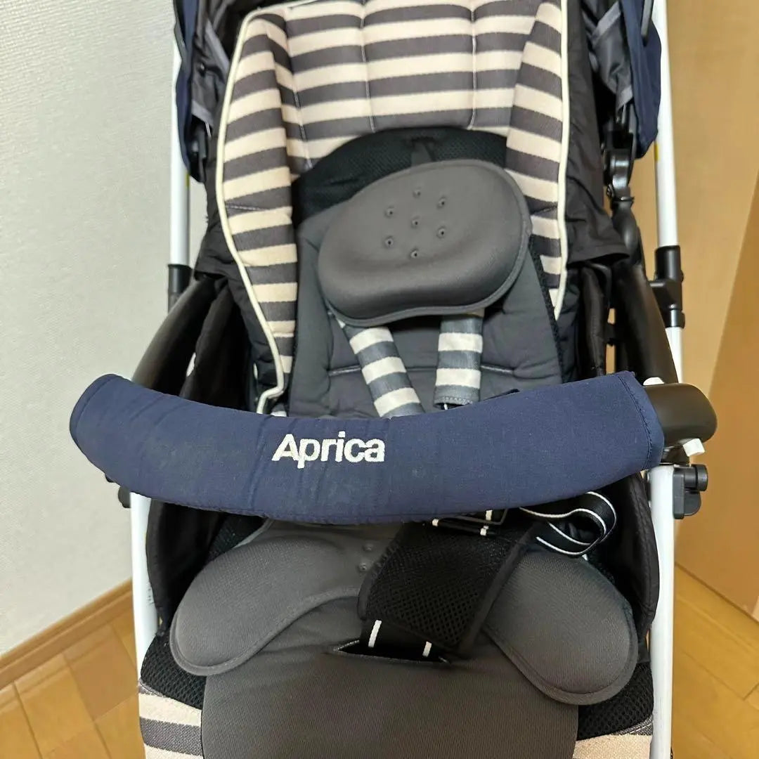 Aprica LUXUNA Lacuna AD Navy Stroller