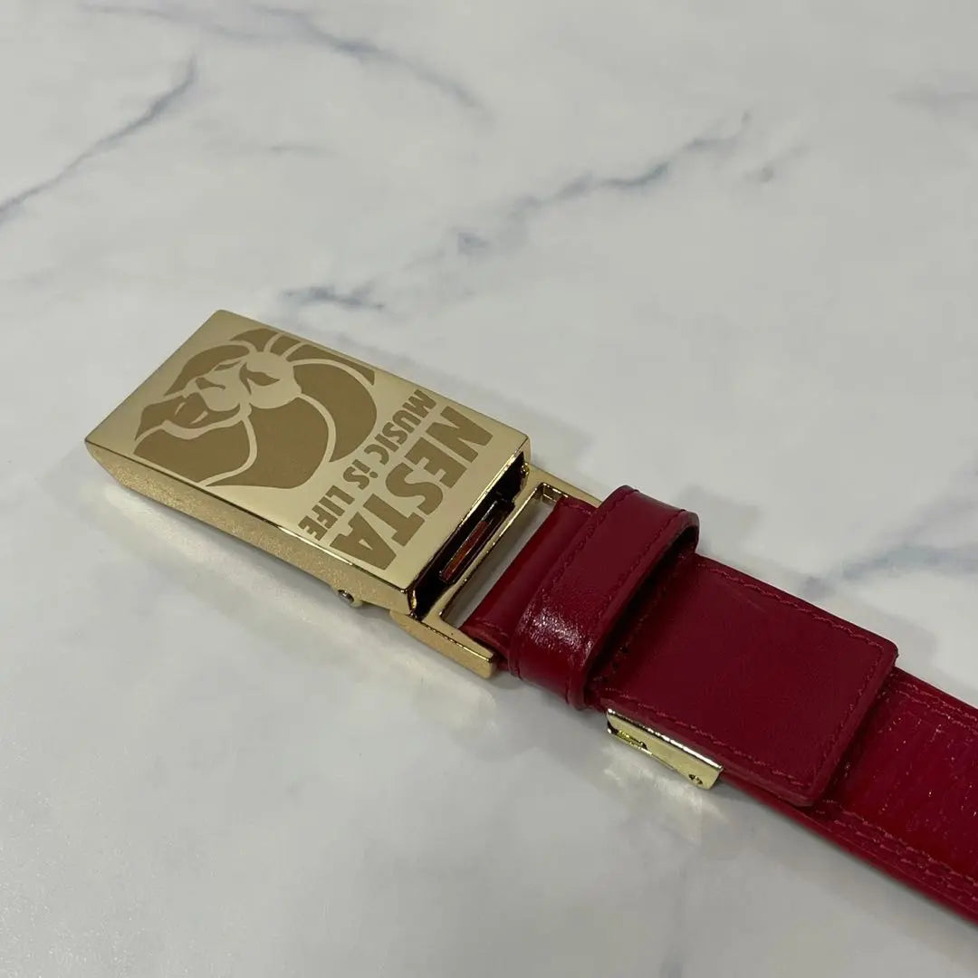 NESTA rare color logo lion buckle holeless leather belt