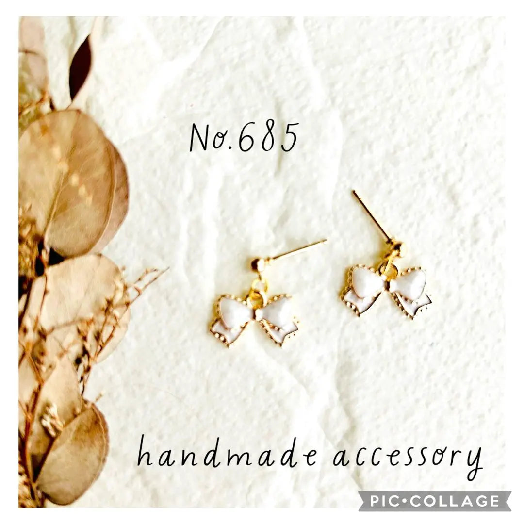 ♡Handmade earrings ♡No.685