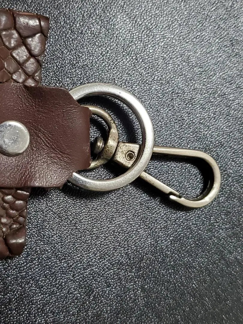 Crocodile leather Crocodile leather Genuine leather Crocodile hand Crocodile keychain Unique Brown New