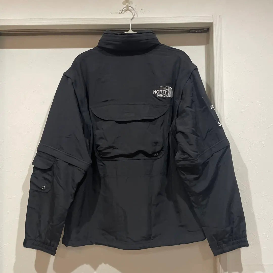 Supreme × The North Face 22SS Mountain Parker