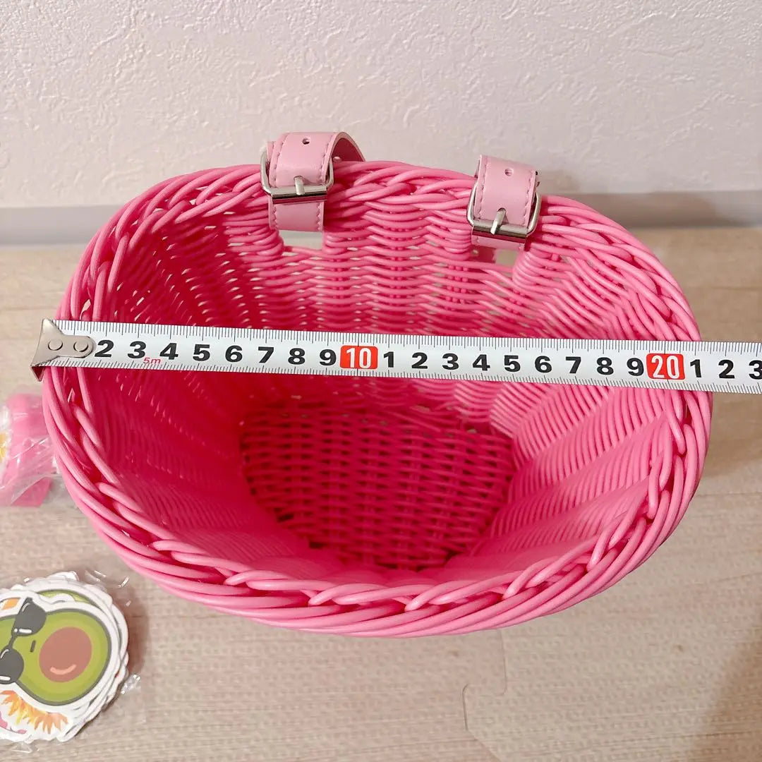 Hand knitting for children bicycles with rattan basket pink bell