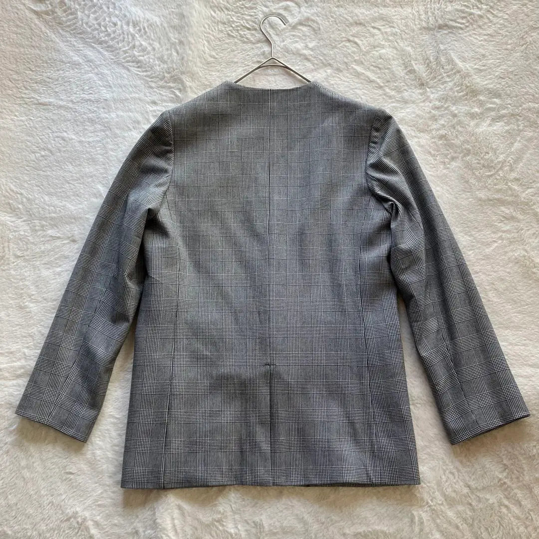 Elura collarless jacket grey check