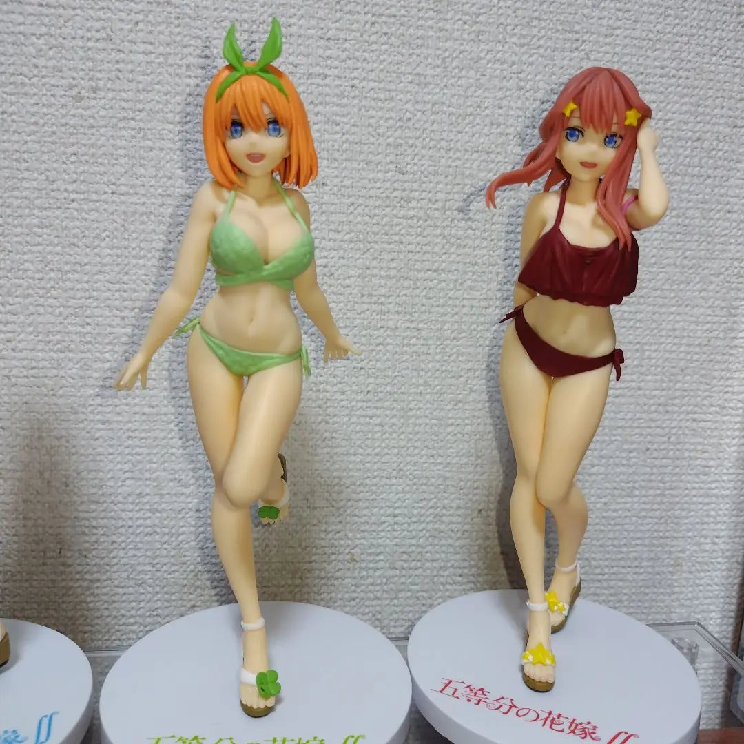 ① Beautiful girl figure five -degree bride Ichiban Kuji -Time for only 2 people -Bulk sale