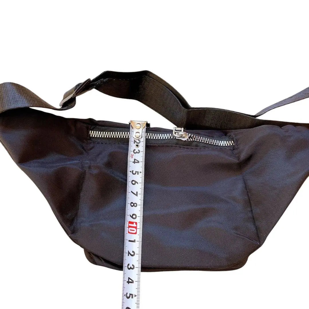 Body bag Waist pouch Compact Simple Black