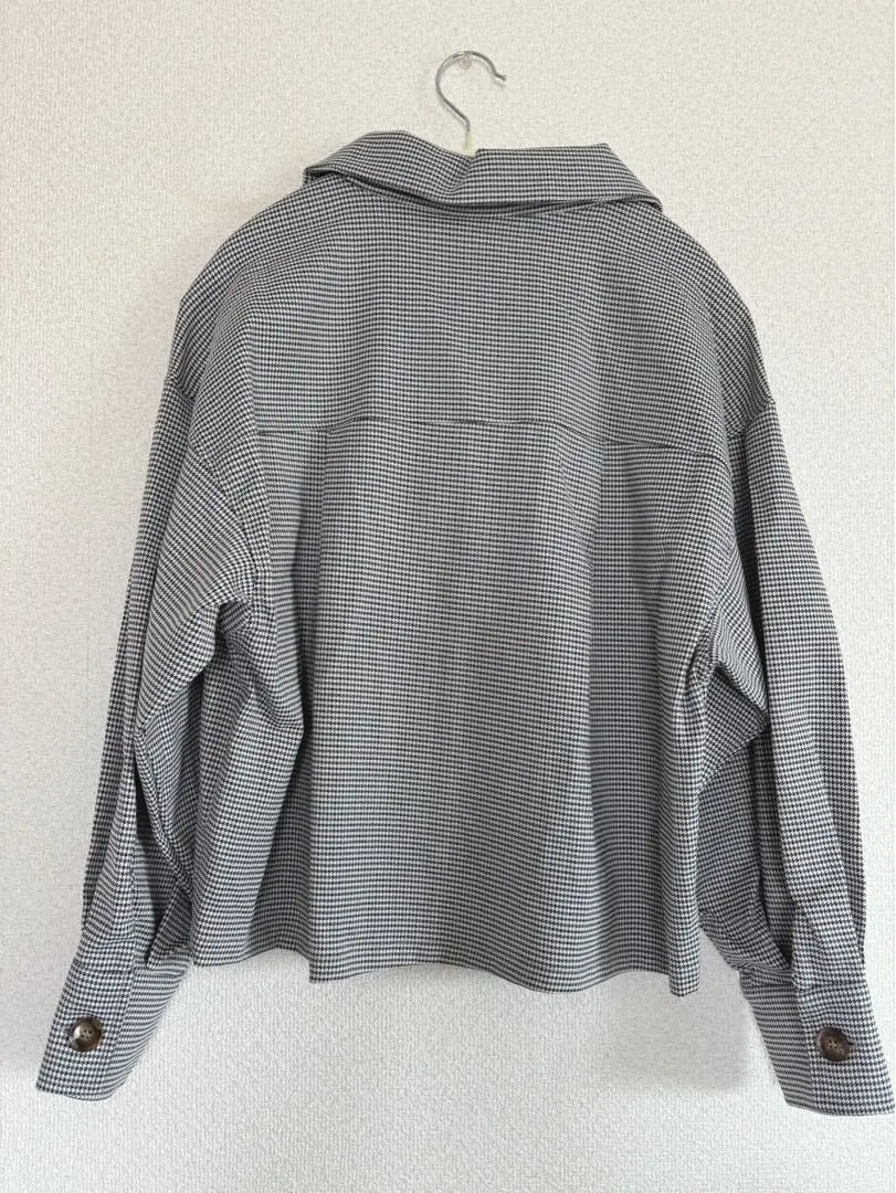 [Price reduction] Brand new, unused tagged Alcheeve Houndstooth pattern long sleeve short jacket