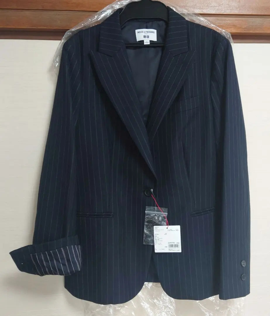 [New/Some stores] Uniqlo Ines Tailored Stripe Jacket, Size L