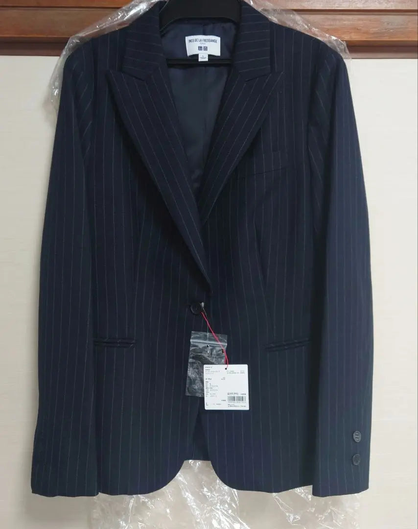 [New/Some stores] Uniqlo Ines Tailored Stripe Jacket, Size L