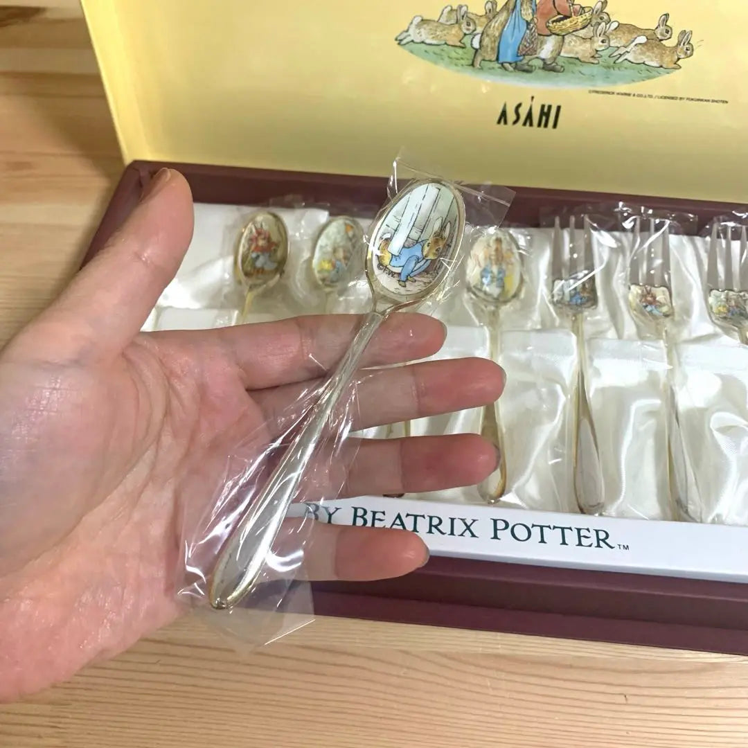 Juego de 10 cucharas de plata con los siete tesoros de Peter Rabbit