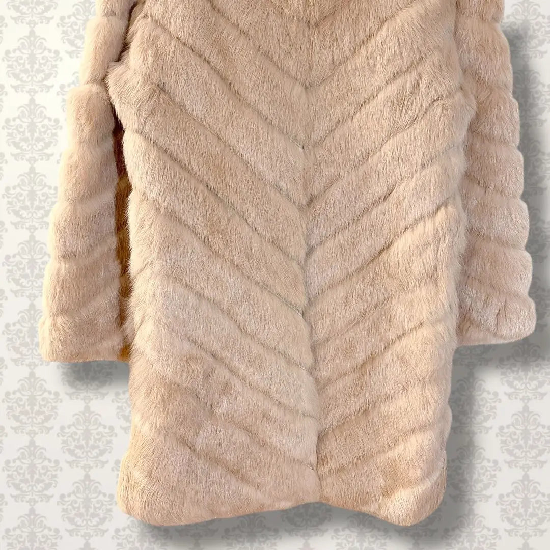 Goo Commune [38] Abrigo de piel de conejo sin cuello, beige, cálido, bonito | グーコミューン【38】ノーカラーラビットファーコート ベージュ系 あったか 綺麗