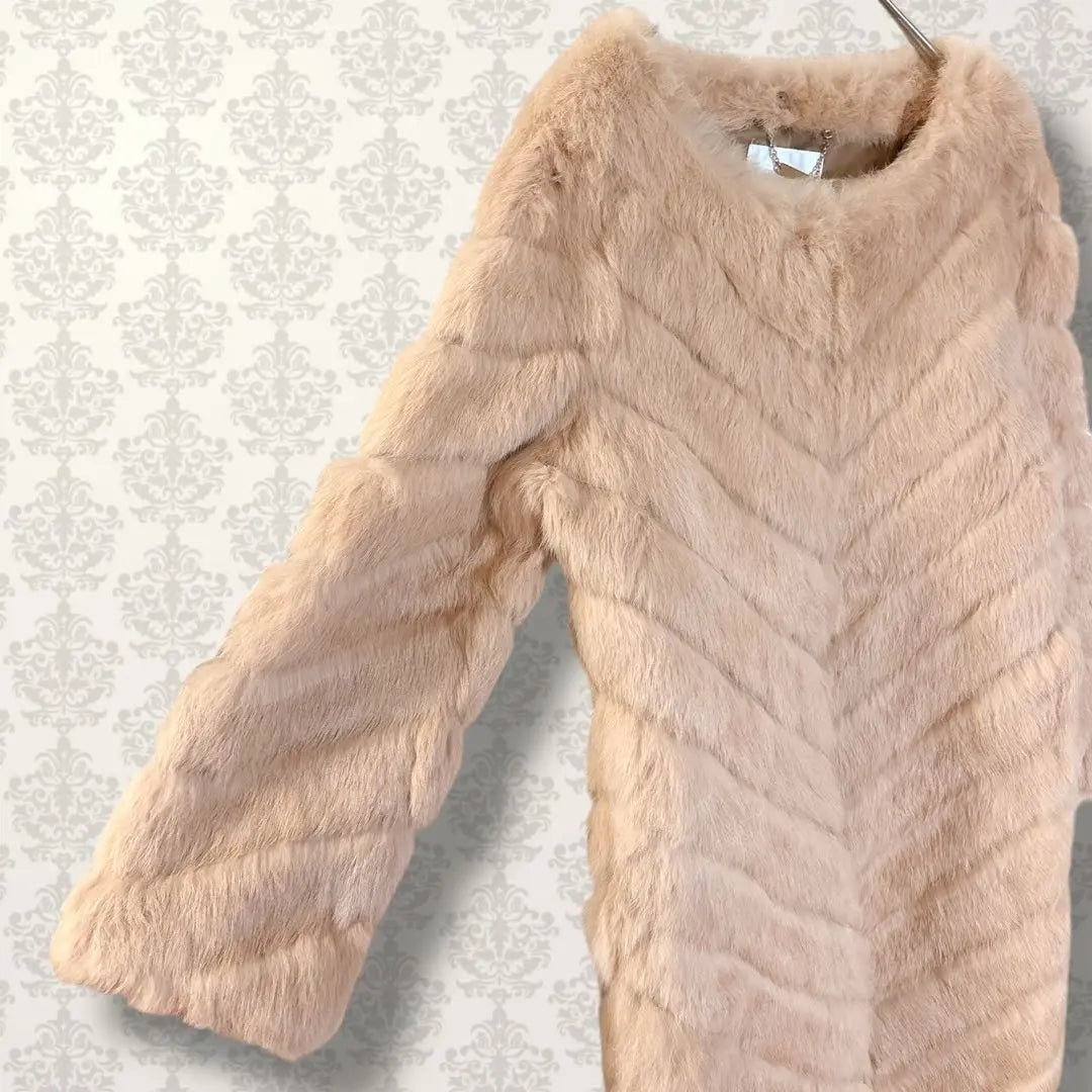 Goo Commune [38] Abrigo de piel de conejo sin cuello, beige, cálido, bonito | グーコミューン【38】ノーカラーラビットファーコート ベージュ系 あったか 綺麗