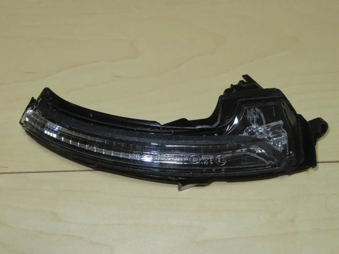 Nissan Note Aura FE13 Door Mirror Genuine Turn Signal