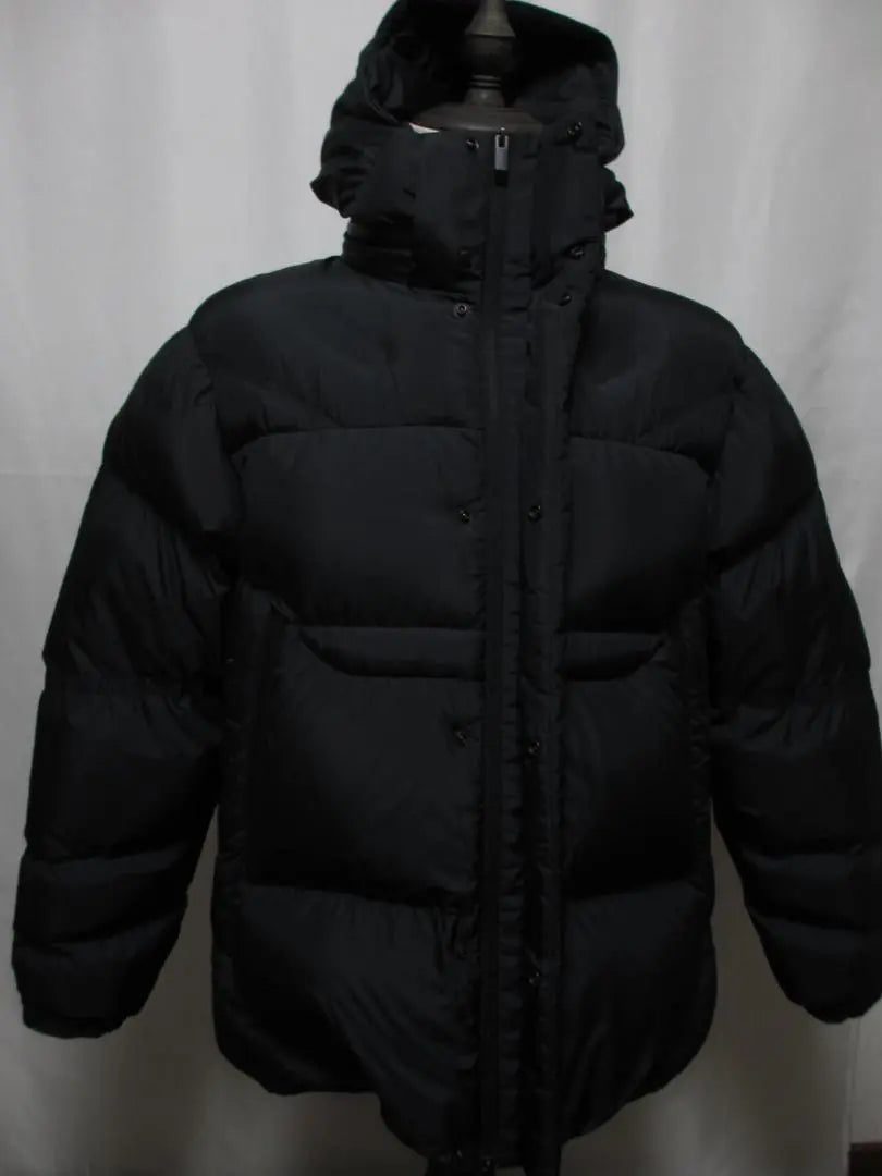 New unused Moncler new JARAMA down jacket