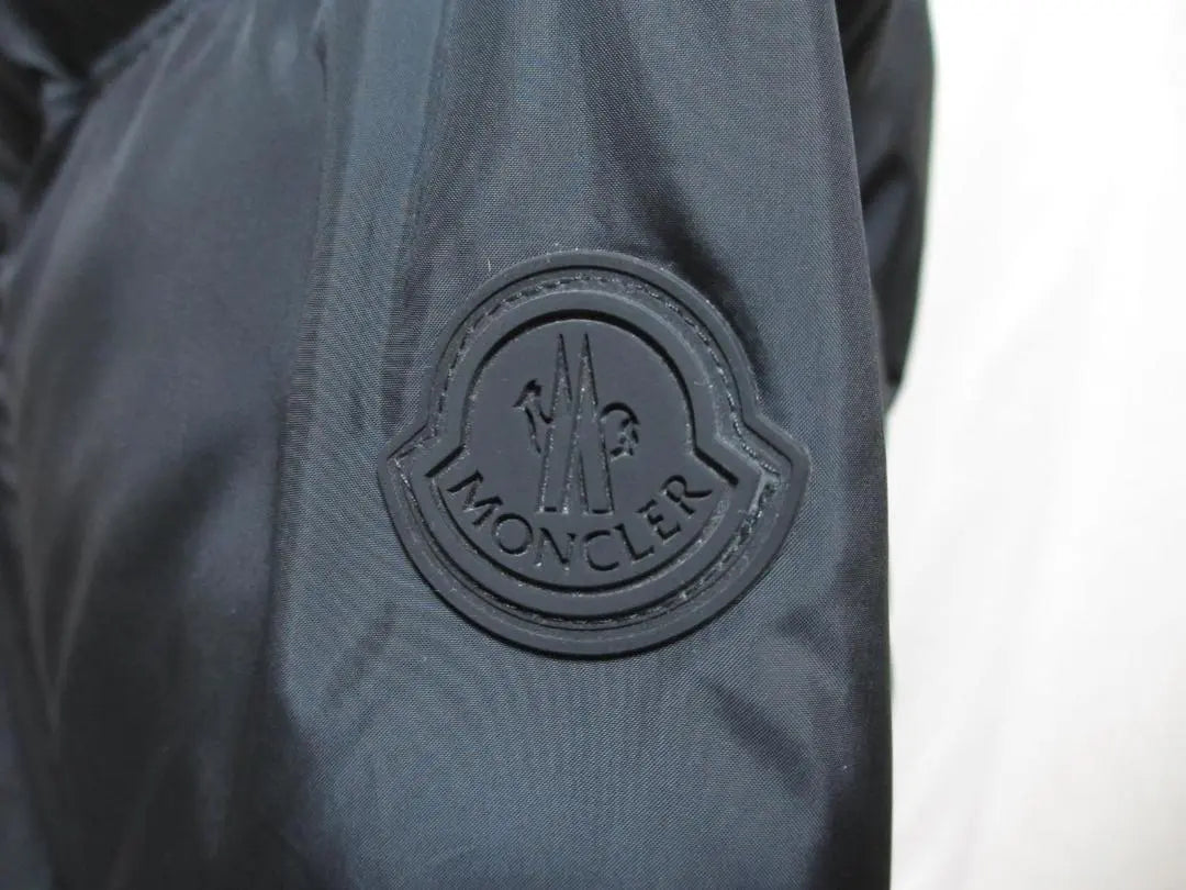 Nueva chaqueta de plumas Moncler nueva JARAMA sin usar | 新品未使用 モンクレール 新作 わけあり JARAMA ダウン ジャケット