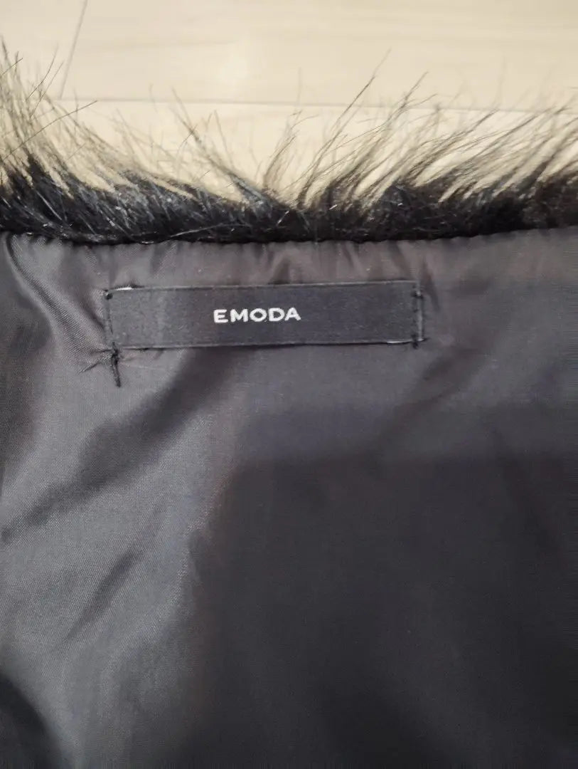 EMODA Long Fur Vest | EMODA　エモダ　ロング　ファー　ベスト