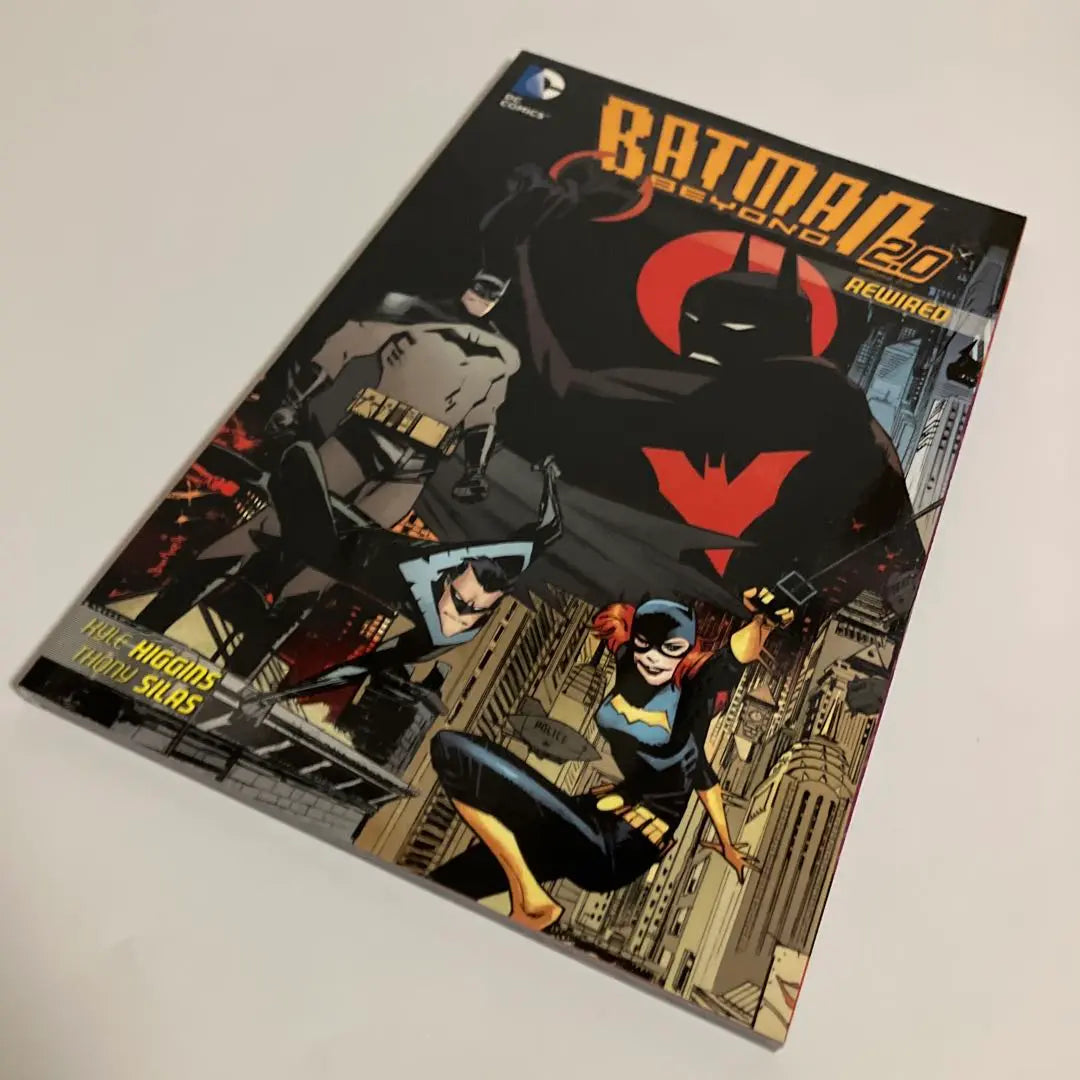 Cómics estadounidenses y Batman Beyond en inglés, set de 14 volúmenes